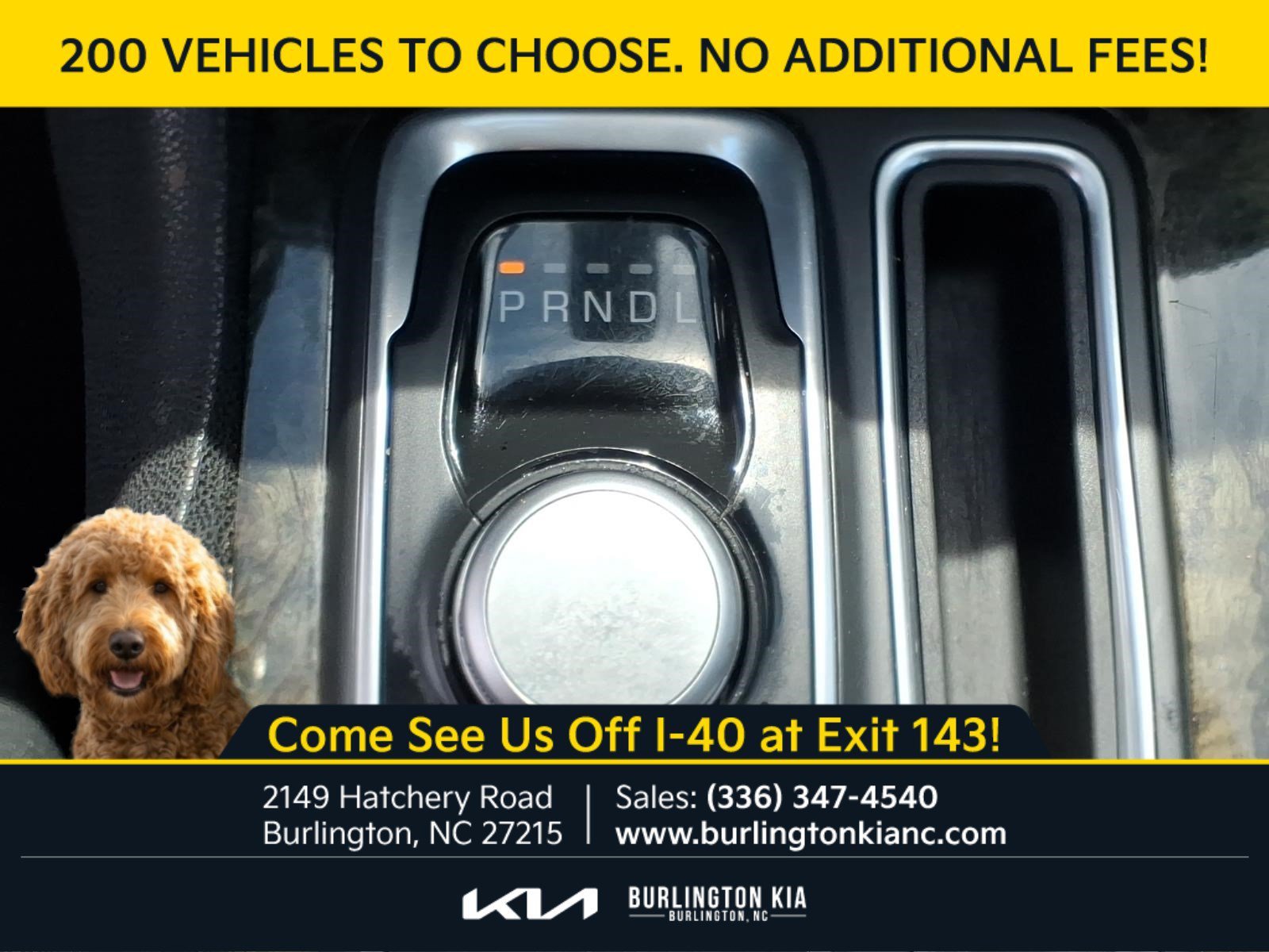 Used 2015 Gloss Black Chrysler 300C image 20