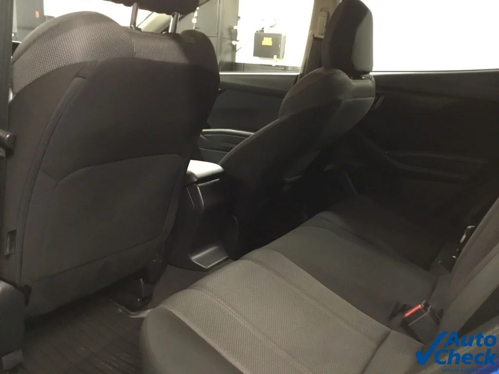 Used 2020 Blue Subaru Premium image 28