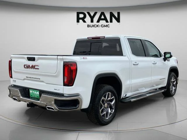 2026 GMC Sierra 1500 SLT - Photo 7