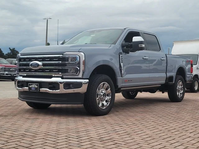 New 2026 Gray Metallic Ford King Ranch image 32