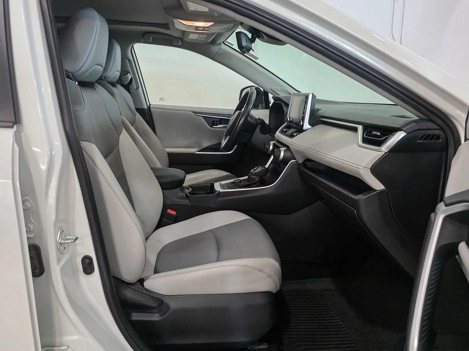 Used 2021 White Toyota Limited image 21
