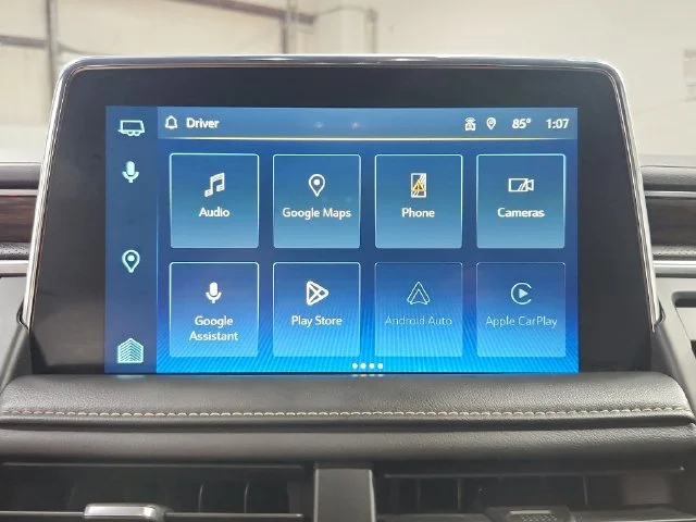 2023 Chevrolet Suburban Premier - Photo 17