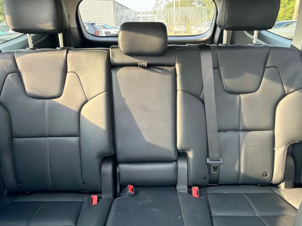 Certified Used 2025 White Kia EX image 21