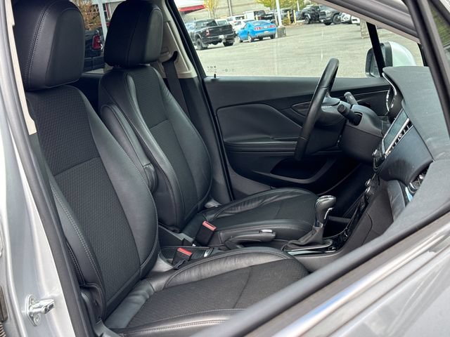 Used 2017 Quicksilver Metallic Buick Preferred image 21