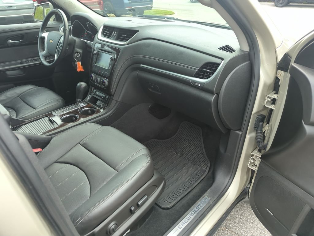 Used 2016 Gold Chevrolet LTZ image 38