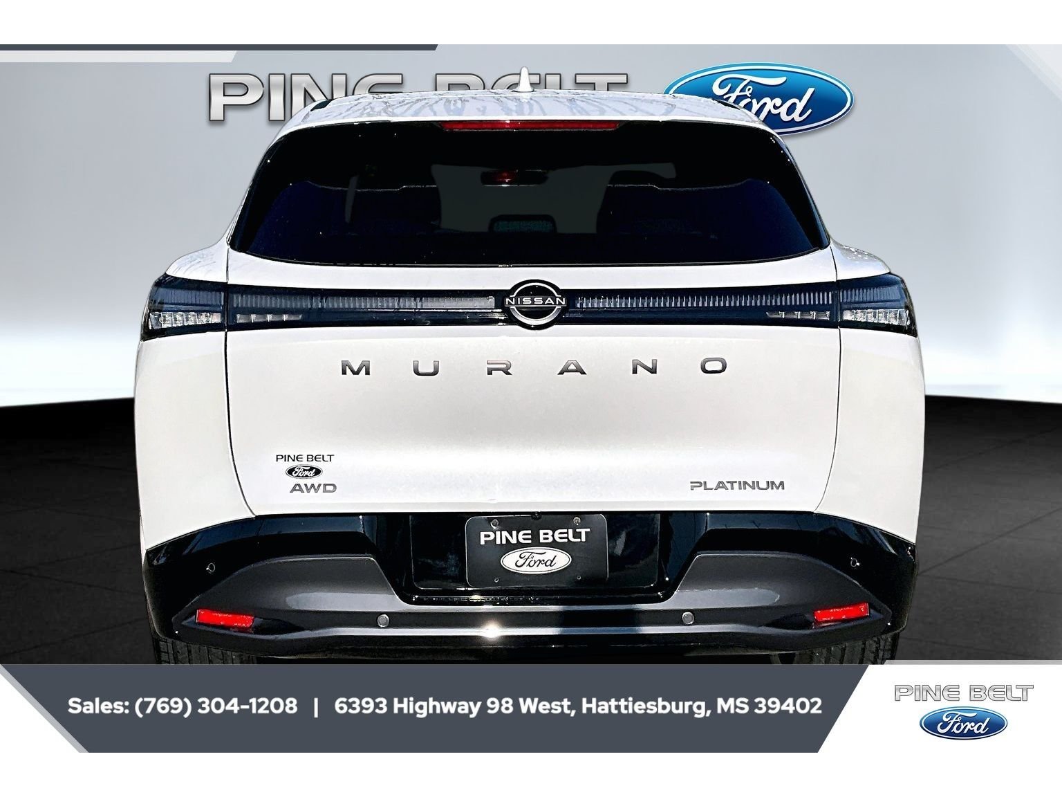 Used 2025 Everest White Pearl Tricoat Nissan Platinum image 4