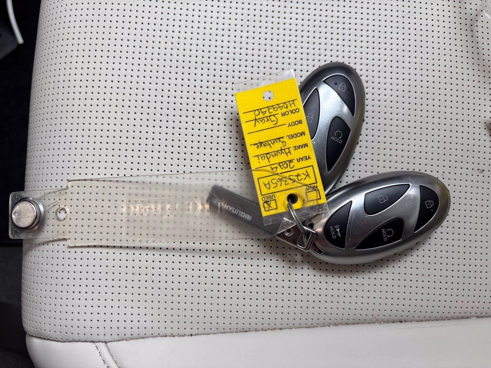Used 2024 Gray Hyundai Calligraphy image 14