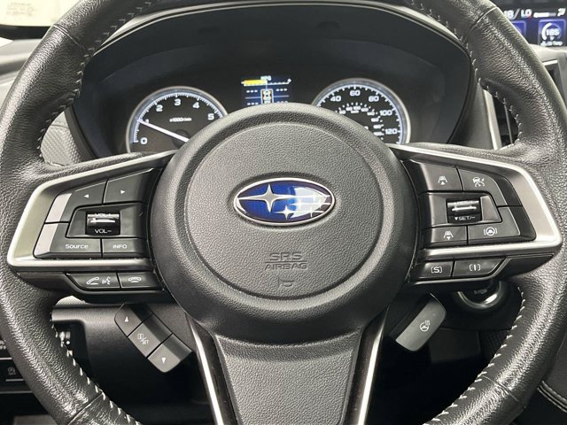 Used 2020 Crystal White Pearl Subaru Limited image 18
