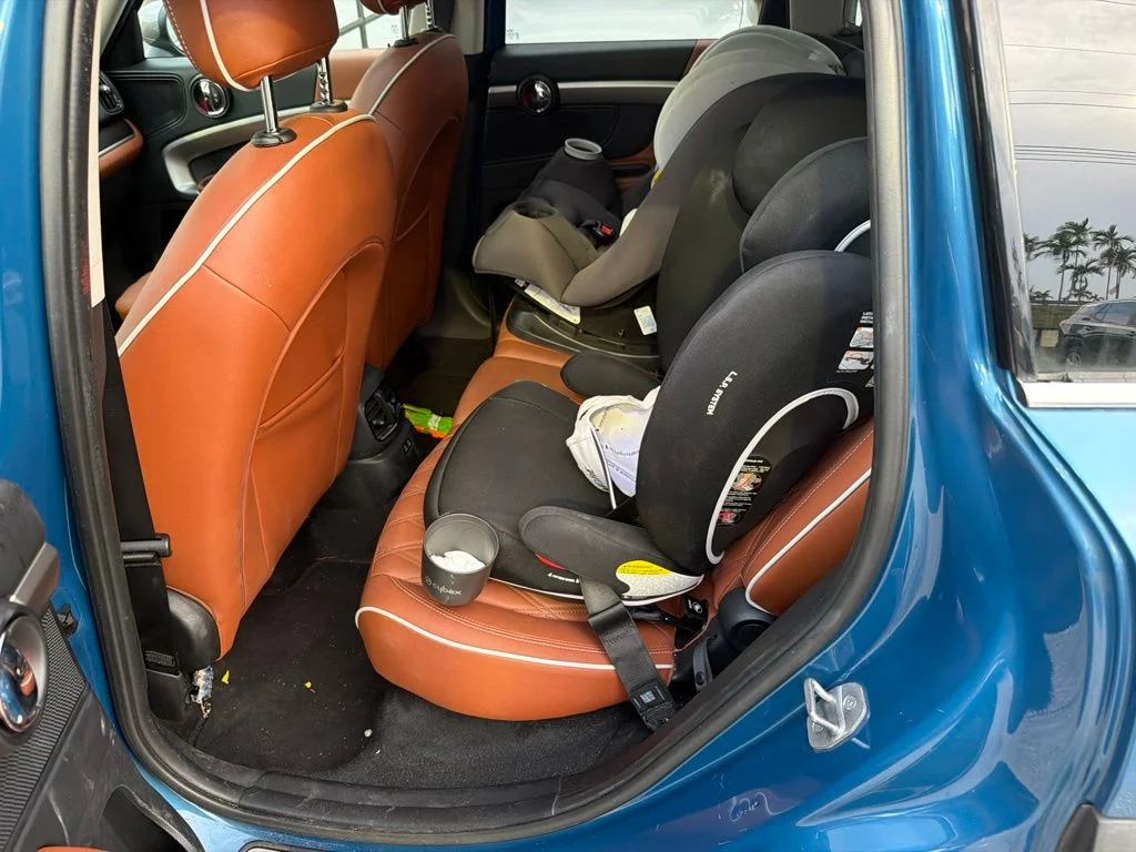 Used 2022 Island Blue Metallic MINI  image 7
