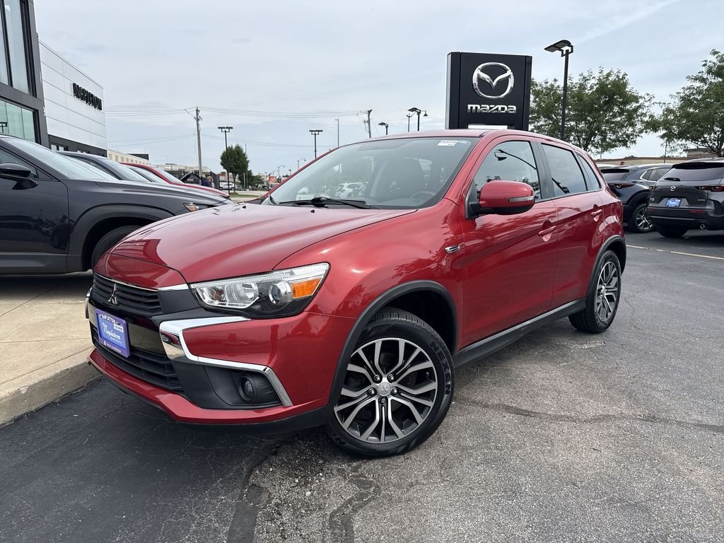 Used 2016  Mitsubishi ES image 7
