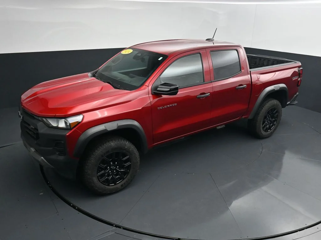 Used 2024 Red Chevrolet Trail Boss image 26