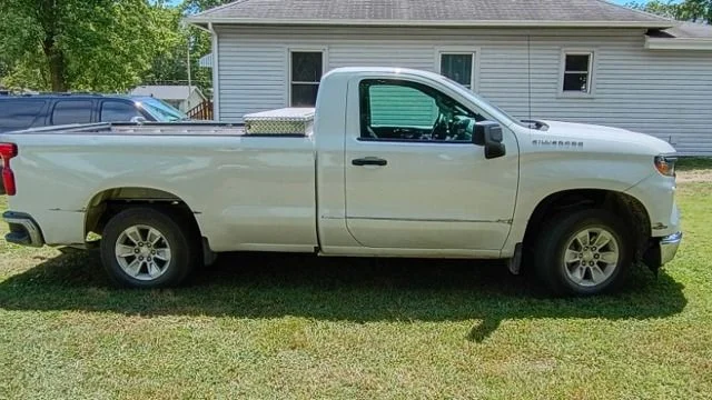 Used 2023 White Chevrolet WT image 3
