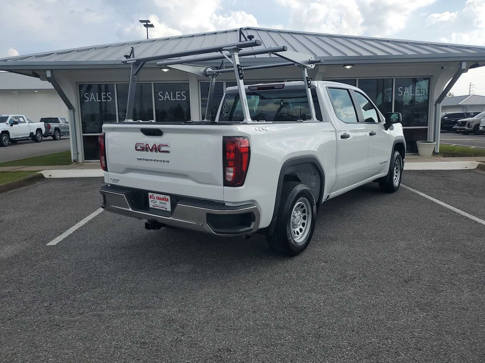 New 2026 Summit White GMC Pro image 27