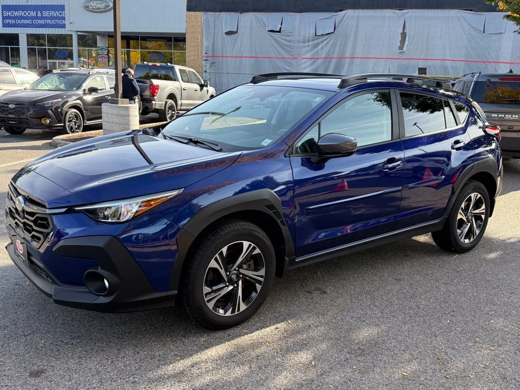 Used 2024 Sapphire Blue Pearl Subaru Premium image 4