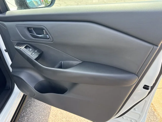 Used 2026 White Nissan S image 16