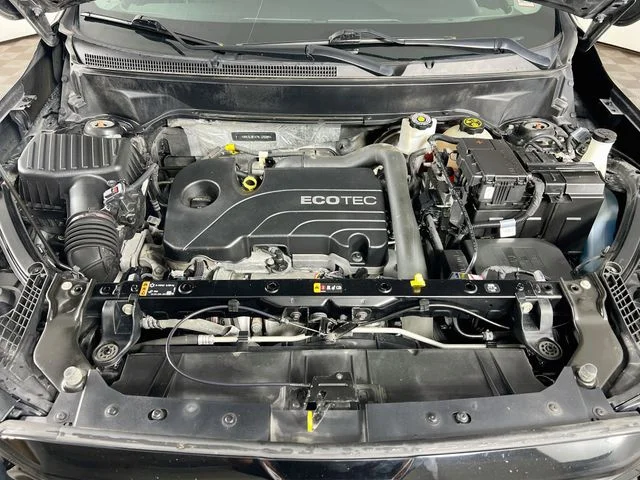 Used 2022 Black GMC SLE image 28