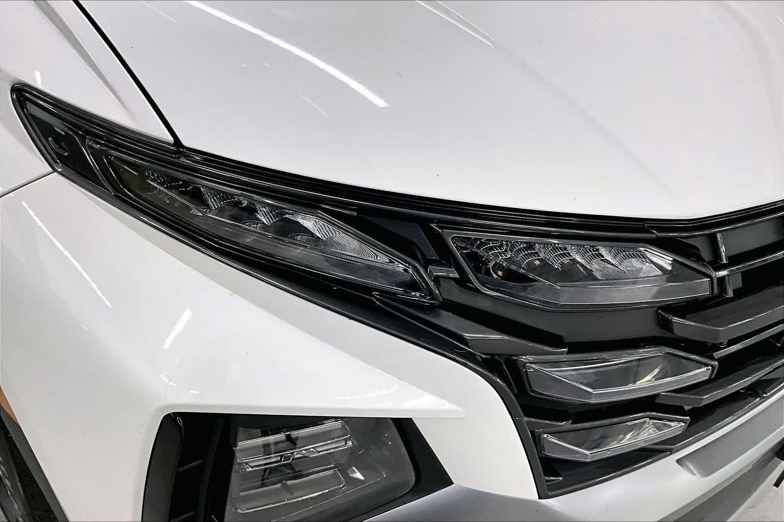 Used 2026 Serenity White Pearl Hyundai SEL image 28