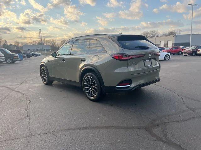 2025 Mazda CX-70 Premium Package - Photo 15