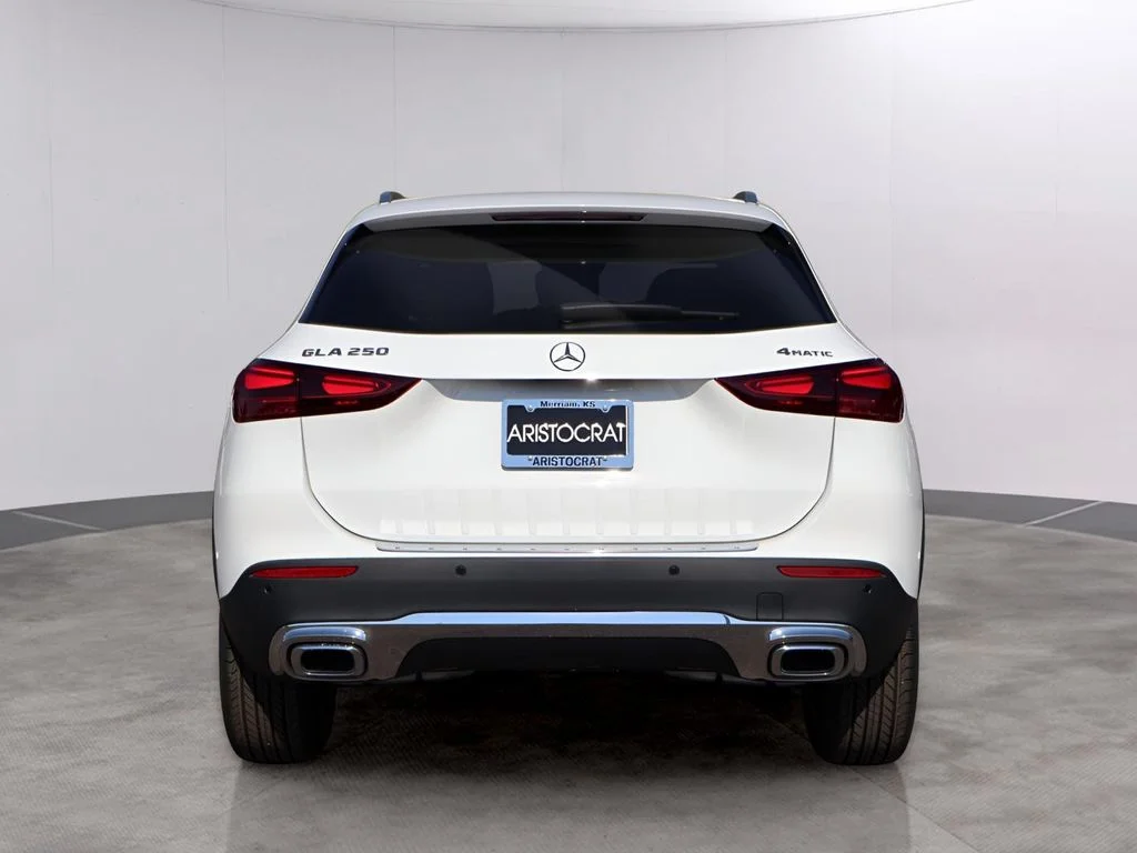 Used 2026 Polar White Mercedes-Benz GLA 250 image 6