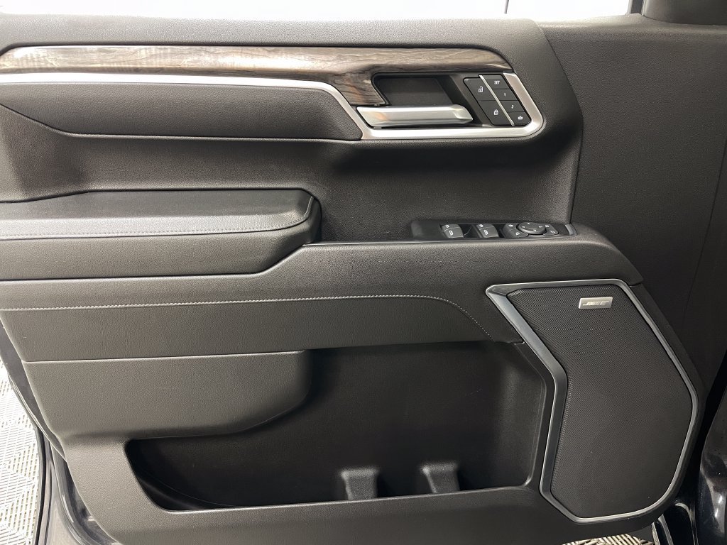 2022 Chevrolet Silverado 1500 LTZ - Photo 27
