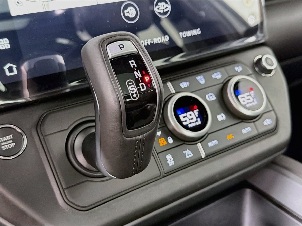 New 2026 Borasco Grey Land Rover X-Dynamic SE image 17