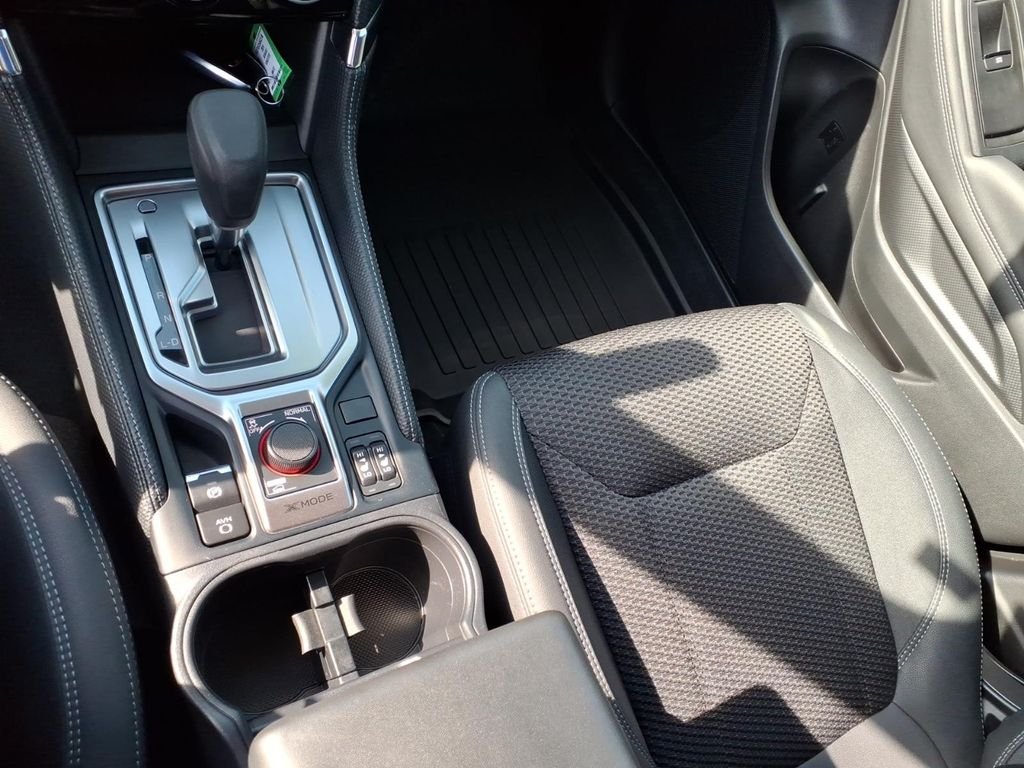Used 2024 Crystal White Pearl Subaru Premium image 10
