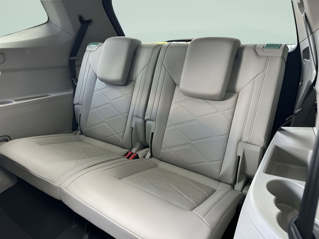 2026 Volkswagen Atlas SE w/Tech - Photo 24