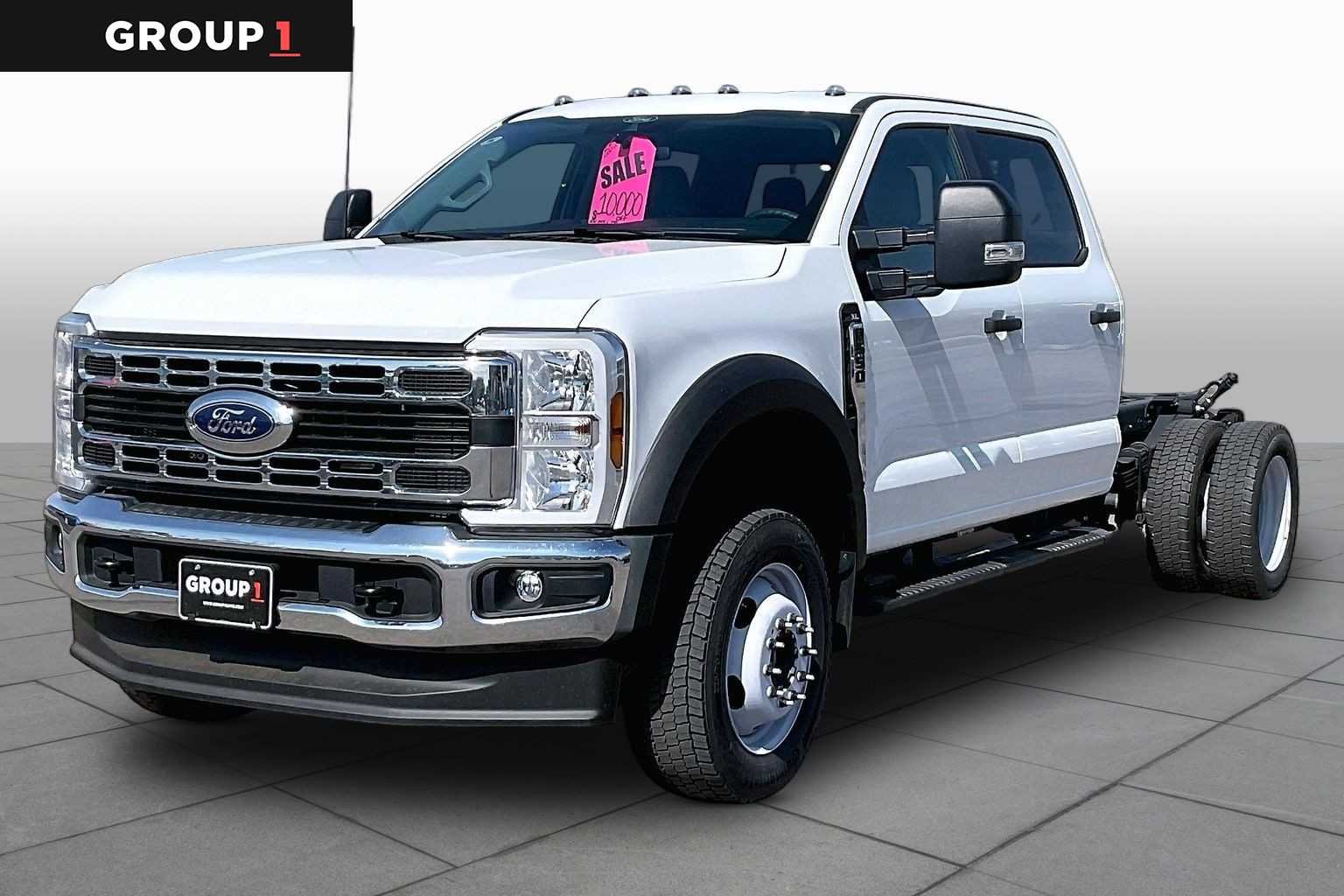 2025 Ford F-550 Super Duty Chassis Cab