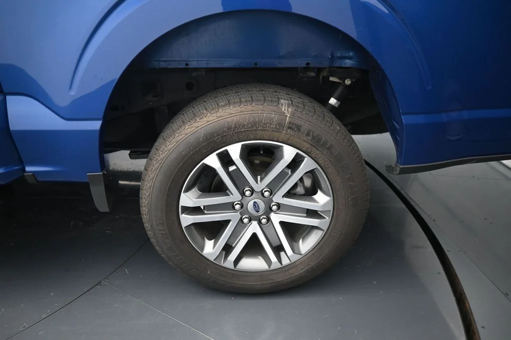 Used 2023 Blue Ford XL image 13