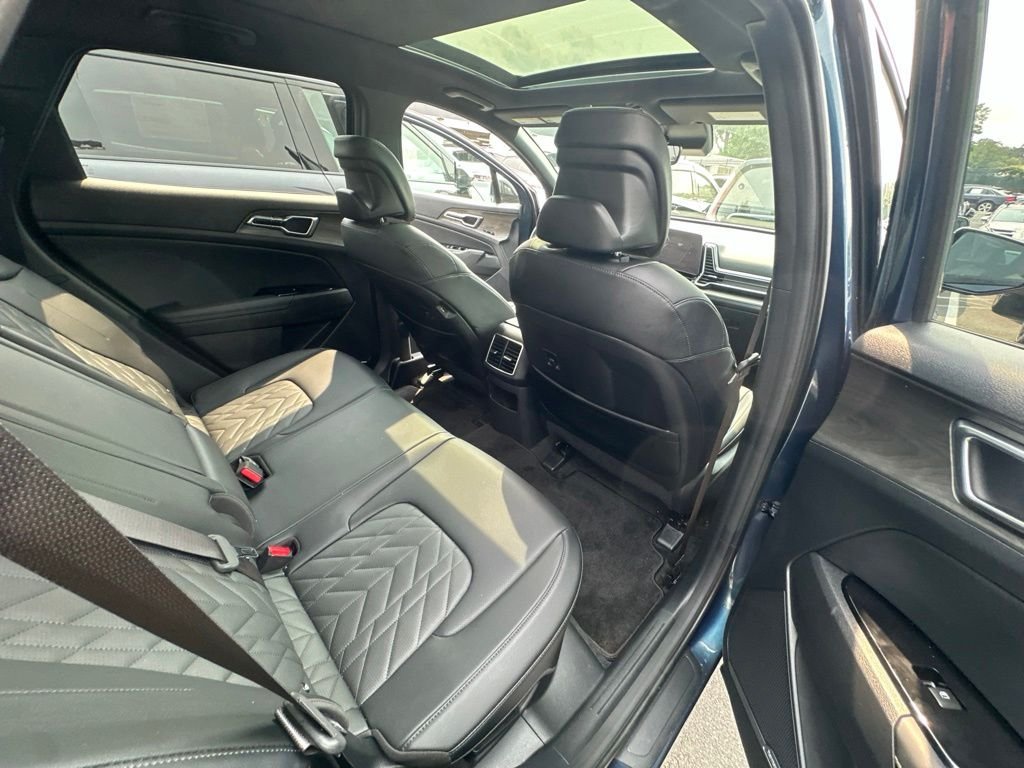 Used 2024 Blue Kia X-Line Prestige image 29