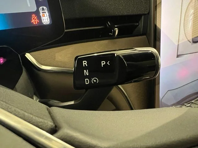 New 2026 Blue Volvo Twin Motor Performance Ultra image 18