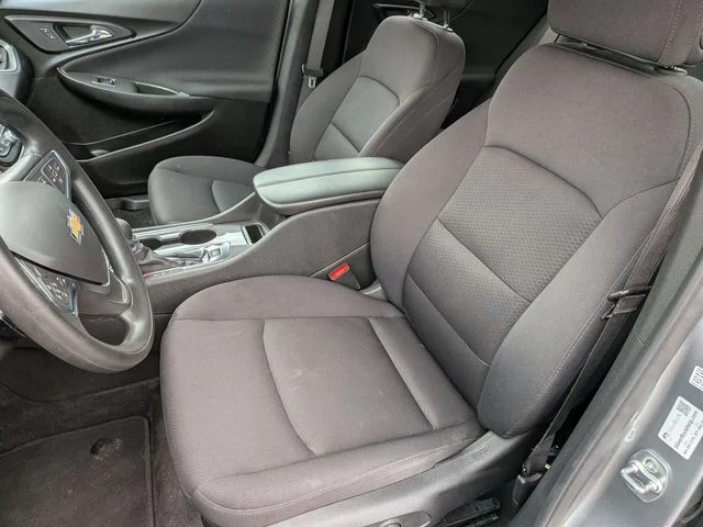 Used 2025 Gray Chevrolet LT image 11