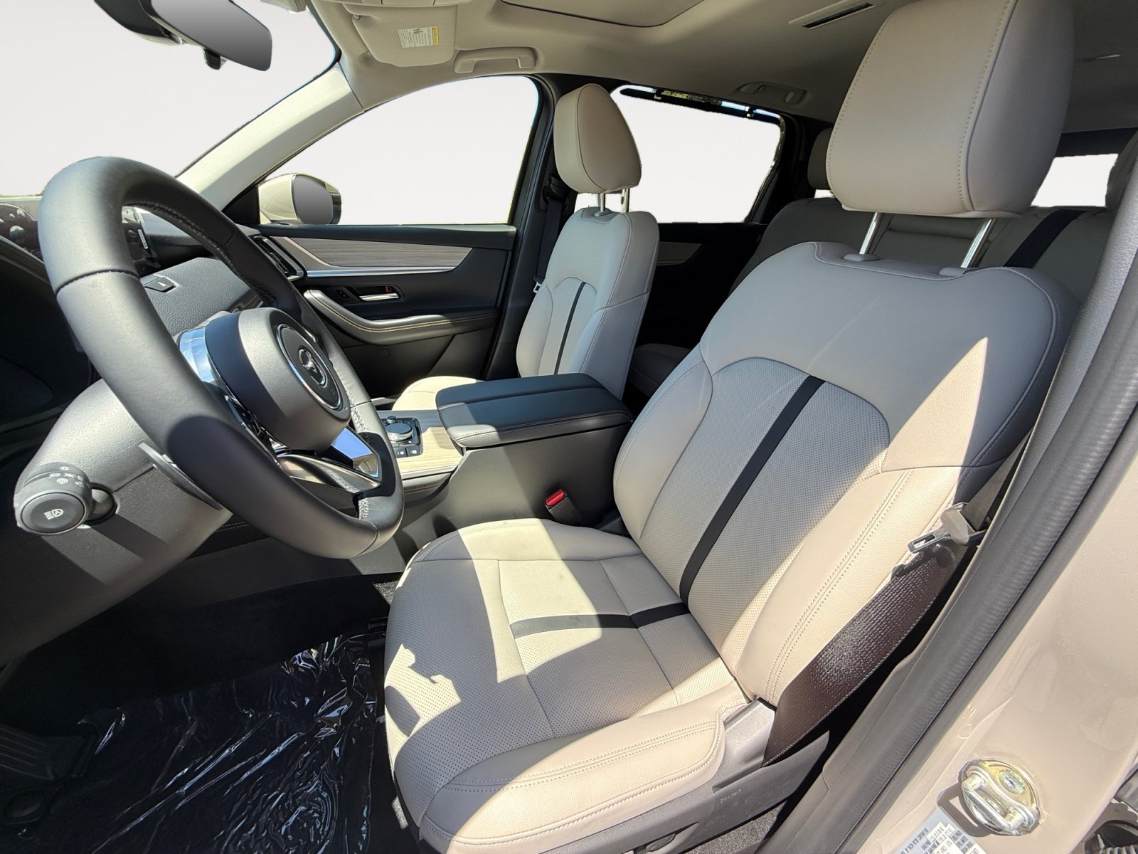 New 2026 Platinum Quartz Mazda Preferred image 10