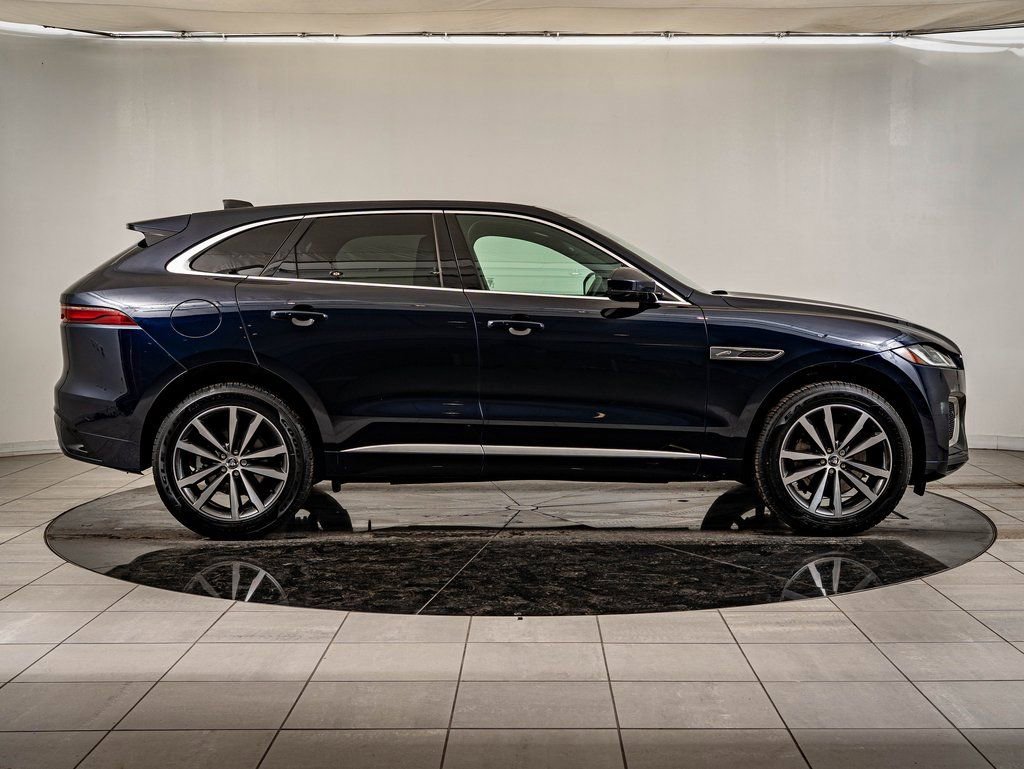 Used 2025 Blue Jaguar P250 R-Dynamic S image 11