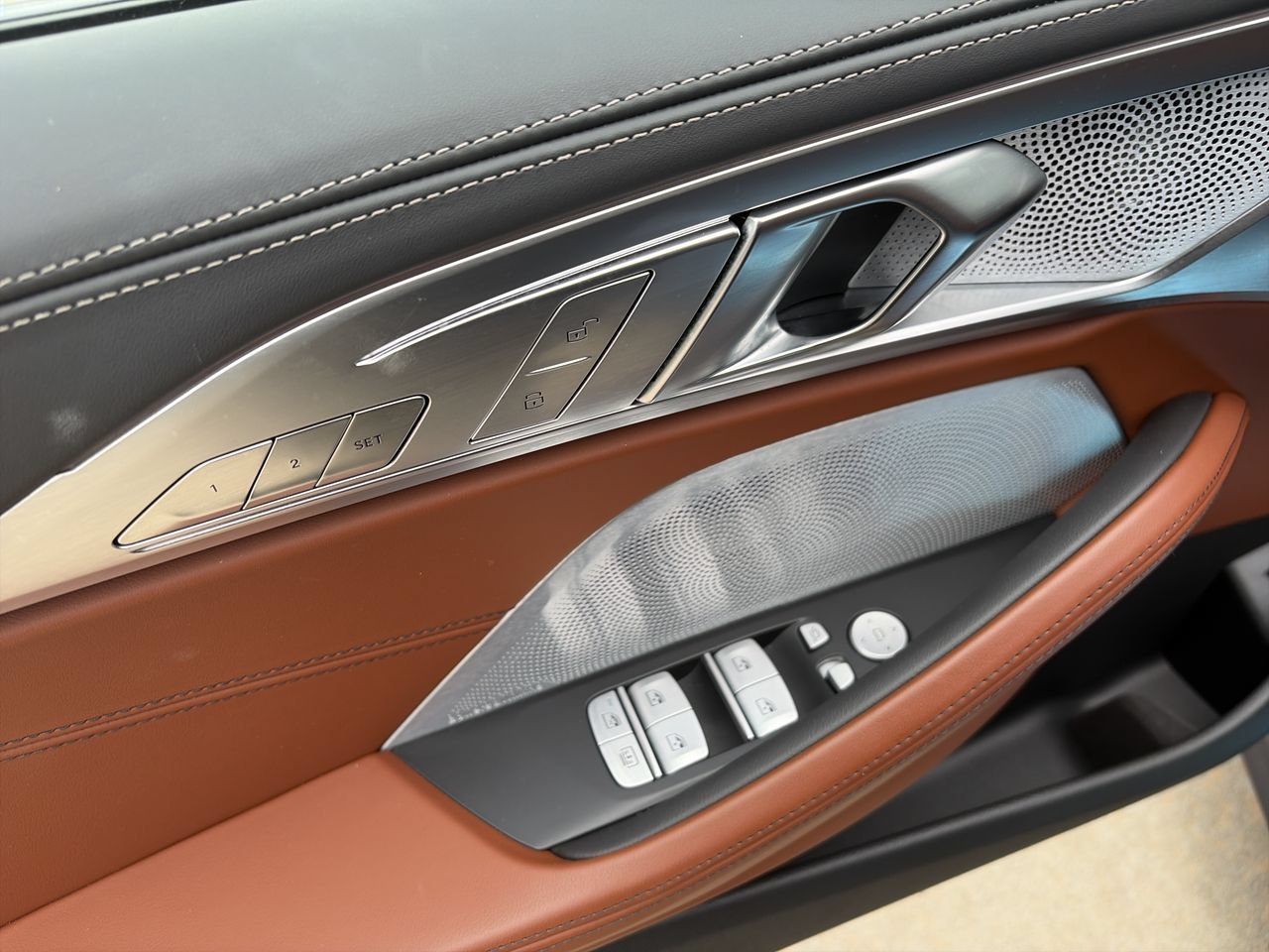 2026 BMW 8 Series 840i - Photo 19