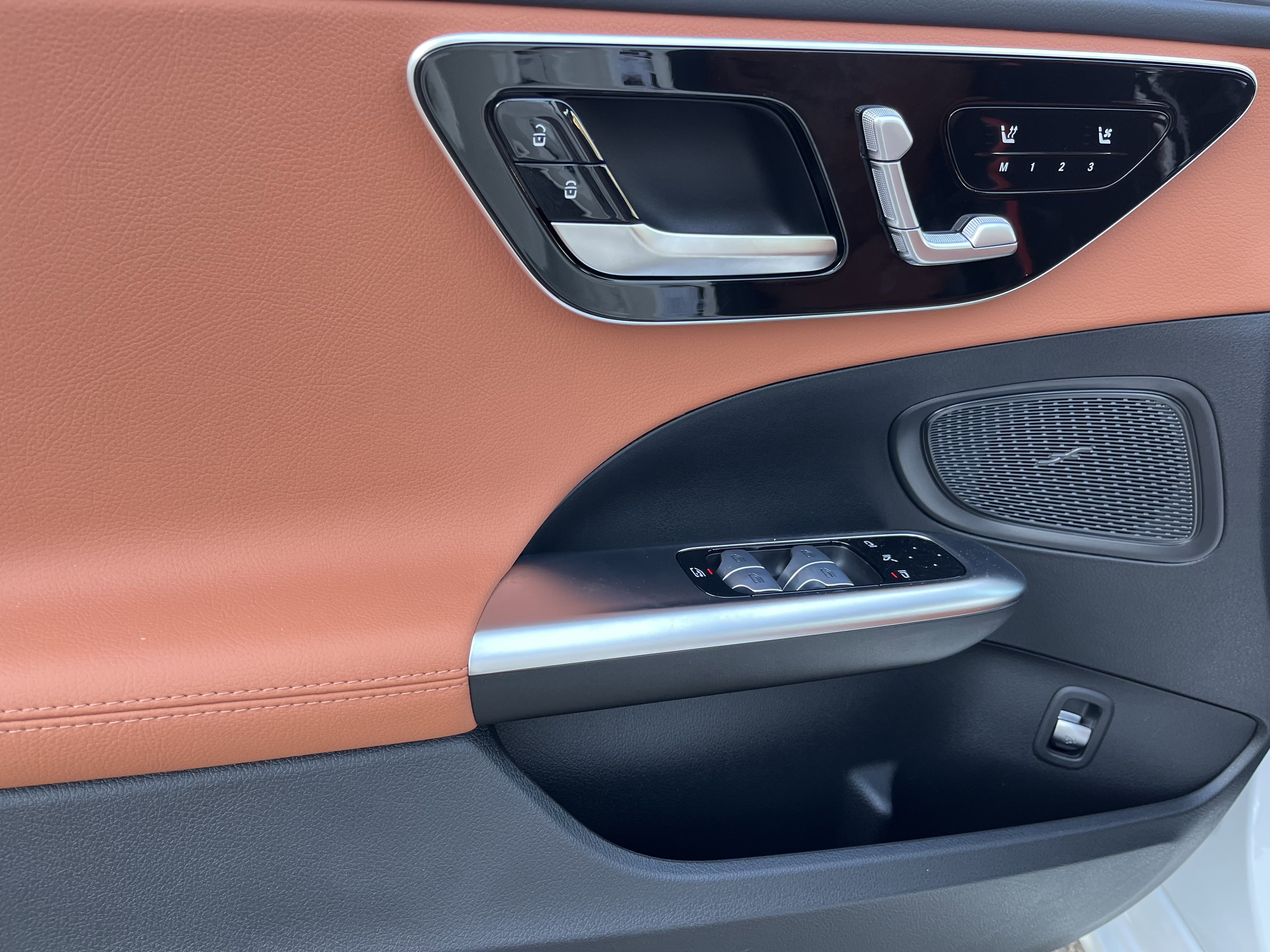 New 2026 POLAR WHITE Mercedes-Benz C 300 image 13