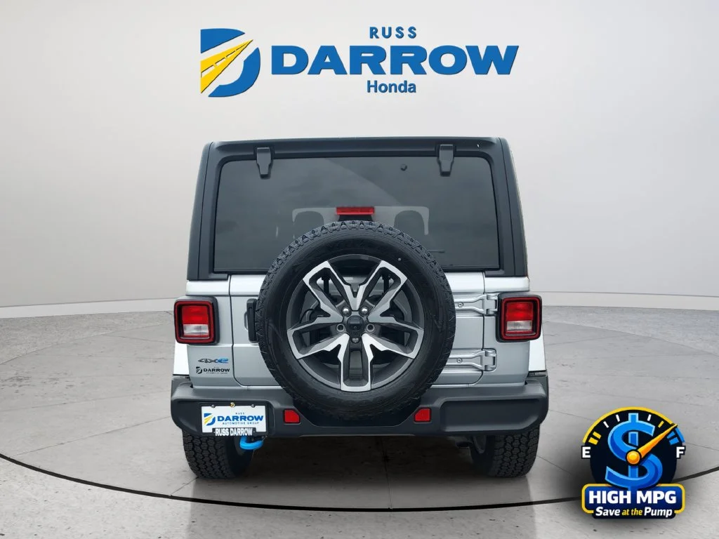 Used 2024 Silver Jeep Sport S 4xe image 4