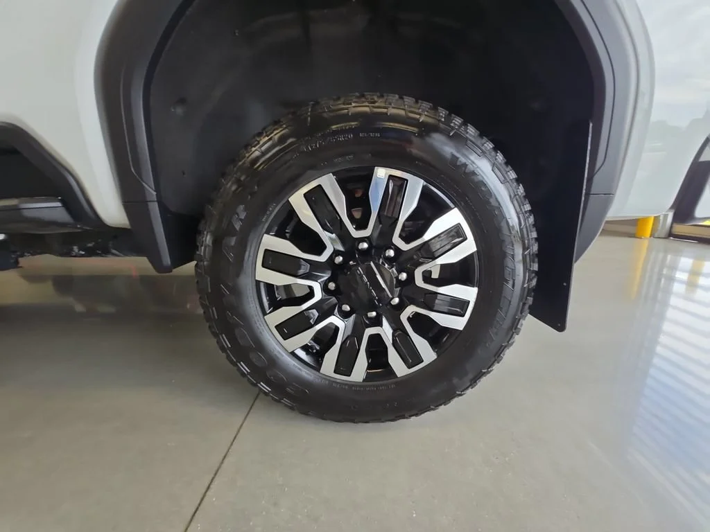 Certified Used 2026 Summit White GMC Denali Ultimate image 26