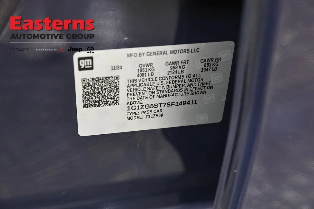 Used 2025 Black Chevrolet RS image 35