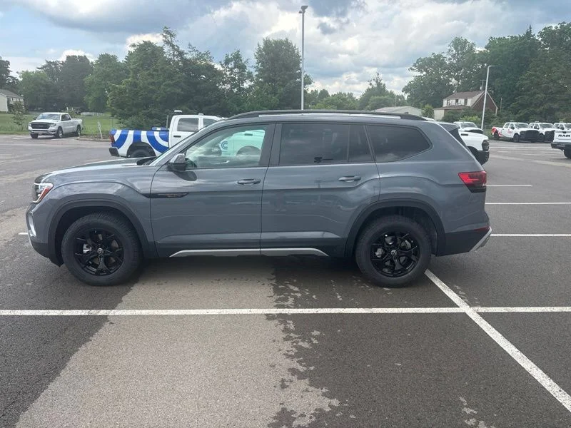 New 2026 Gray Volkswagen 2.0T Peak Edition image 6