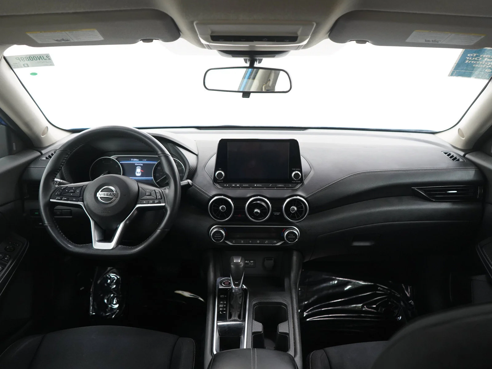 Used 2021 Blue Nissan SV image 13