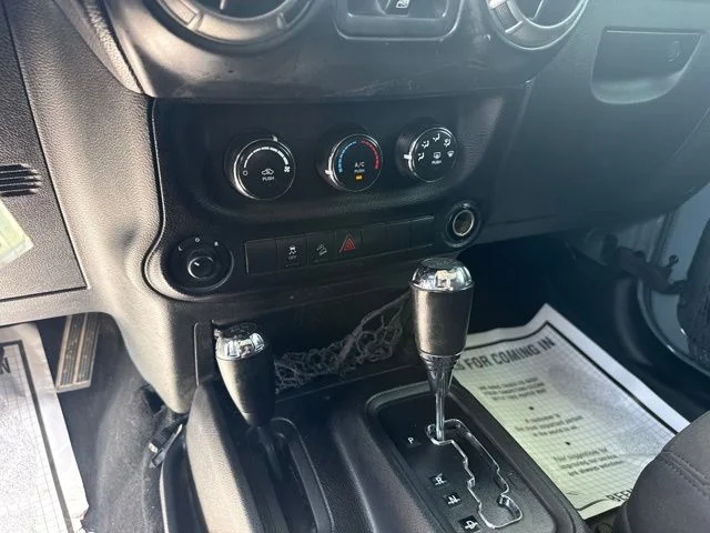 Used 2014 Gray Jeep Unlimited Sport image 18