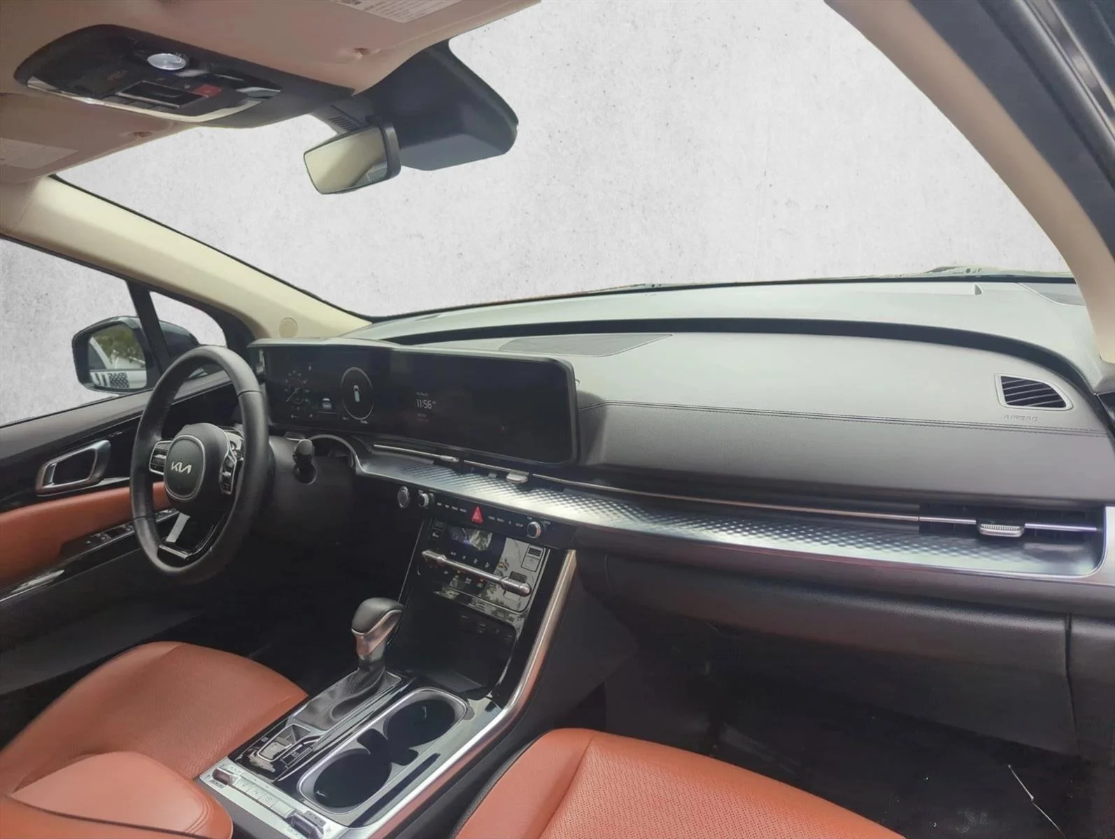 Used 2024 Panthera Metal Kia SX Prestige image 29