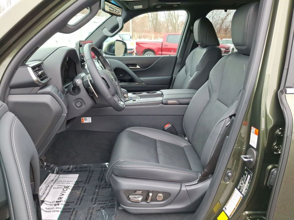 New 2025 Nori Green Pearl Lexus LX 700h LUXURY image 13