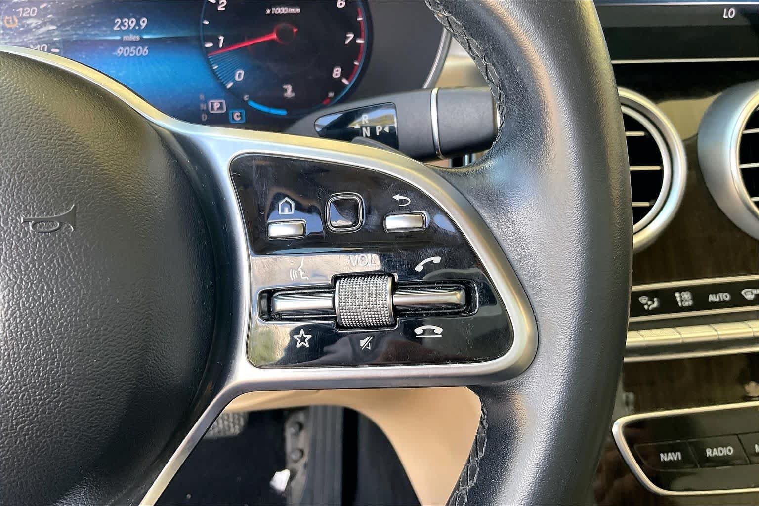 Used 2021 Polar White Mercedes-Benz C 300 image 22