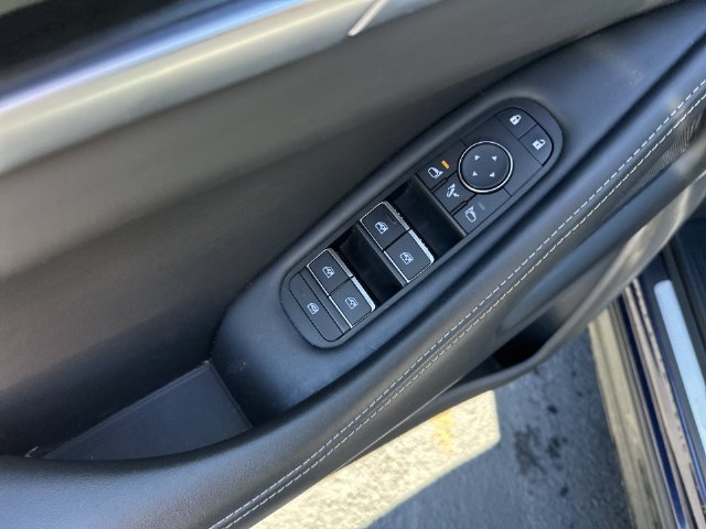 Used 2023 Blue INFINITI PURE image 24