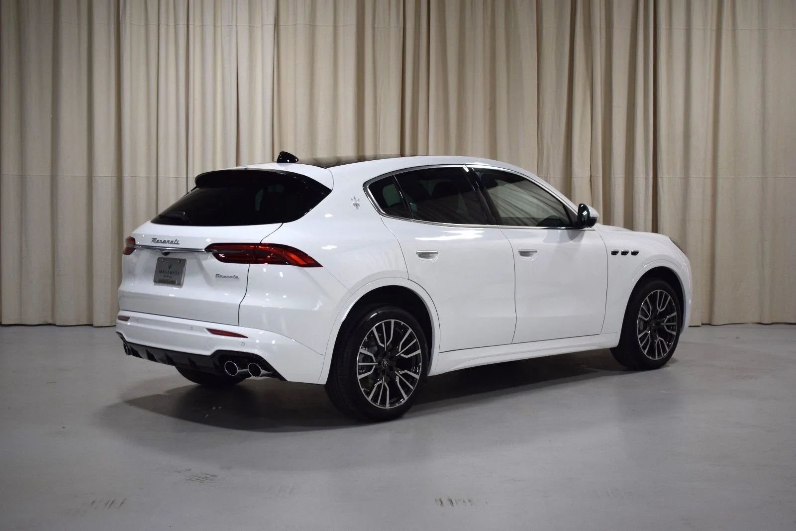 New 2025  Maserati  image 9