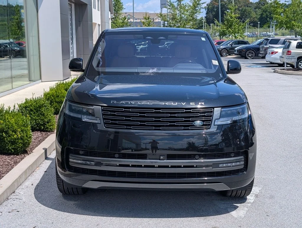 Certified Used 2023 Santorini Black Metallic Land Rover SE image 10