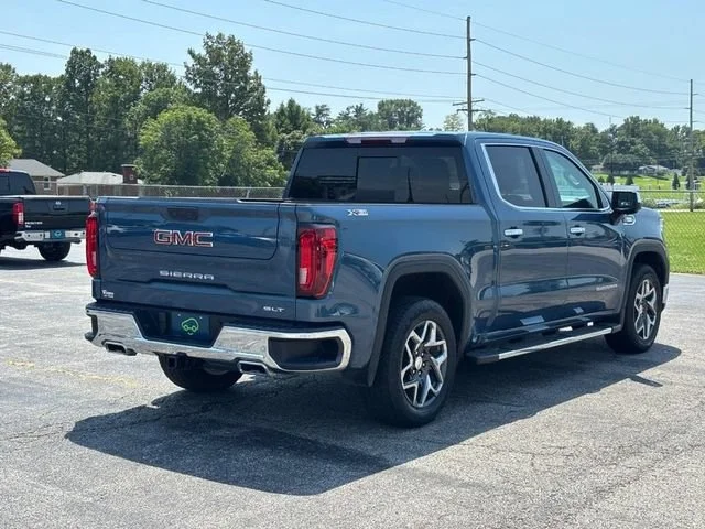 Used 2024 Downpour Metallic GMC SLT image 5