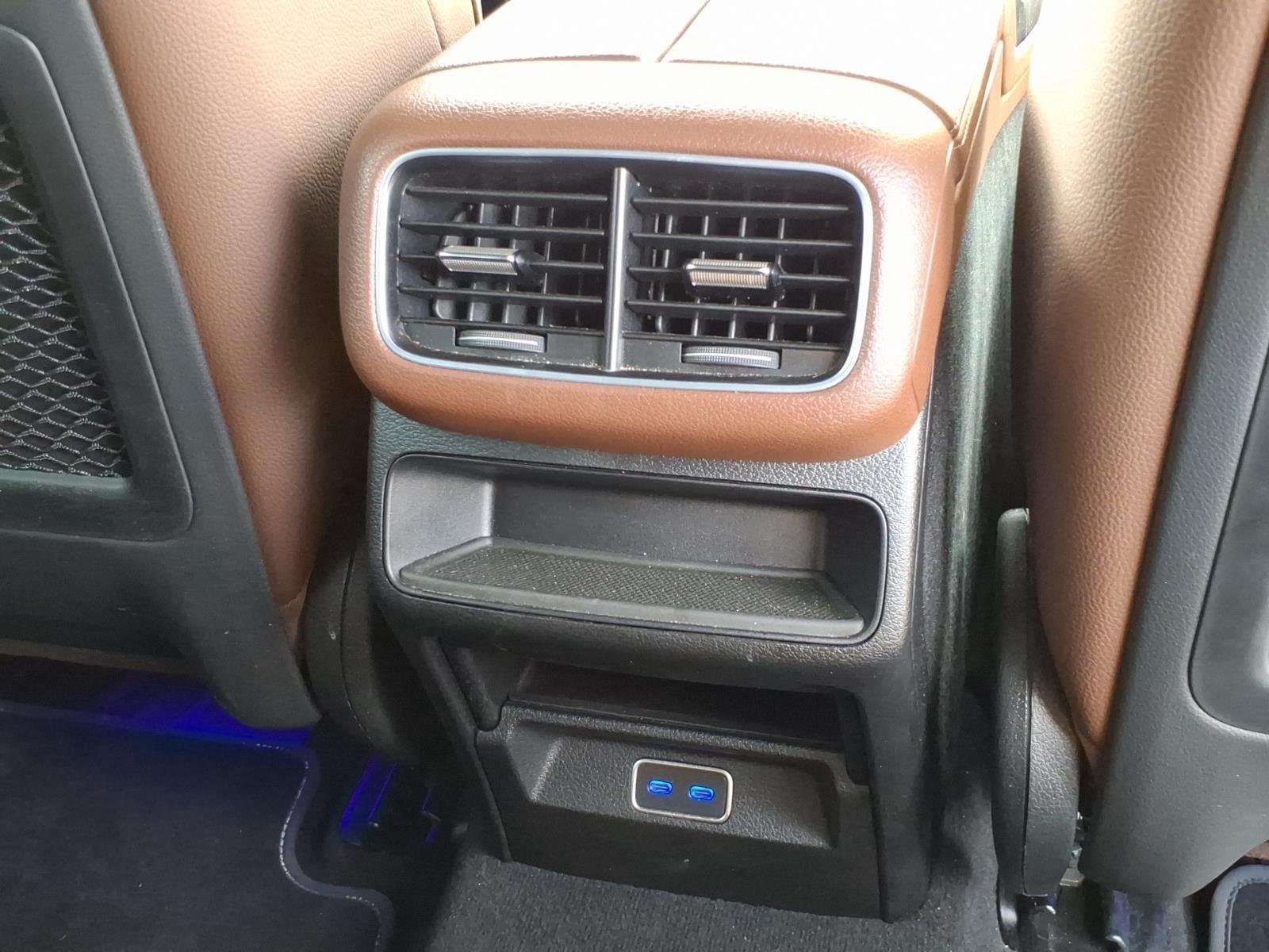 Used 2025 Black MERCEDES-BENZ  image 28